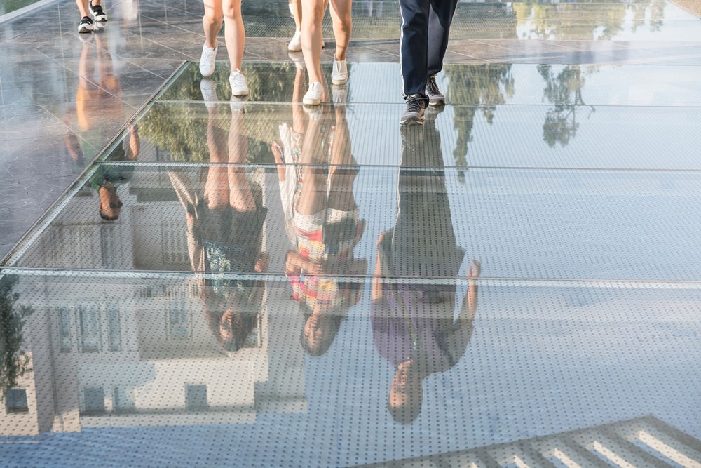 onde usar o piso de vidro