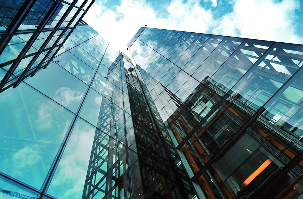 benefícios do vidro autolimpante